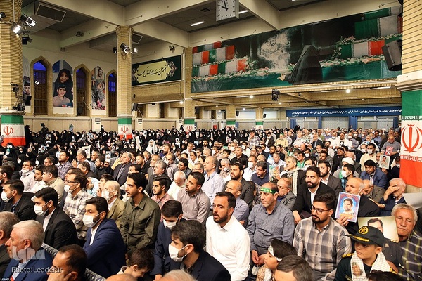 دیدار جمعی از خانواده‌های شهدا