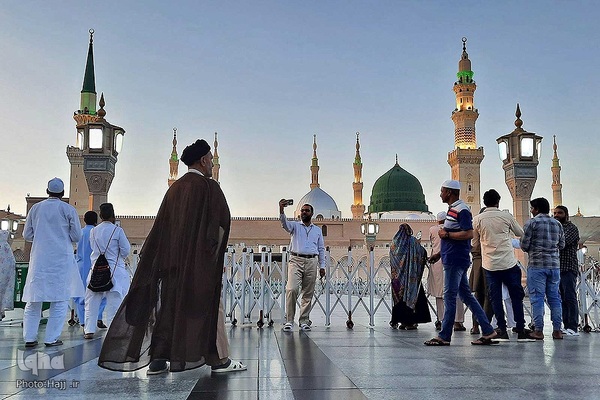 زائران بین‎المللی مدینه پیش از اعزام به مکه
