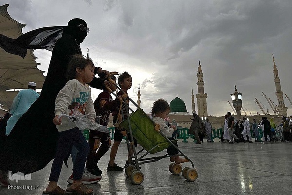 زائران بین‎المللی مدینه پیش از اعزام به مکه