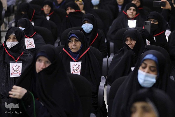 مراسم تجلیل از خانواده شهدا