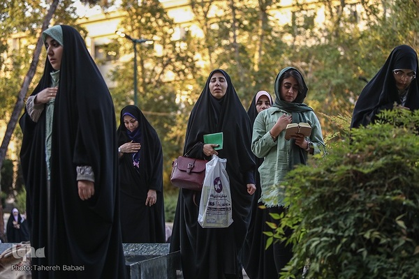 مراسم دعای عرفه در دانشگاه تهران