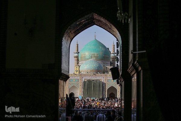 مراسم دعای عرفه در حرم مطهر رضوی