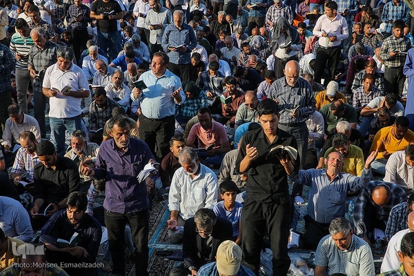 مراسم دعای عرفه در حرم مطهر رضوی