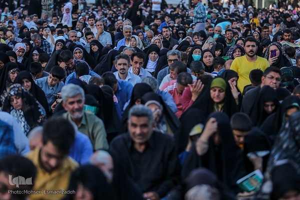 مراسم دعای عرفه در حرم مطهر رضوی