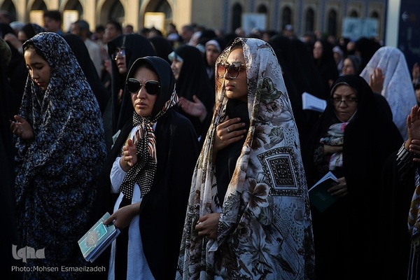 مراسم دعای عرفه در حرم مطهر رضوی