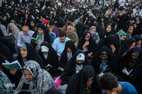 مراسم دعای عرفه در حرم مطهر رضوی