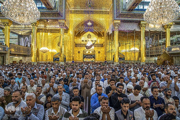 نماز عید سعید قربان در حرم اباالفضل العباس (ع)