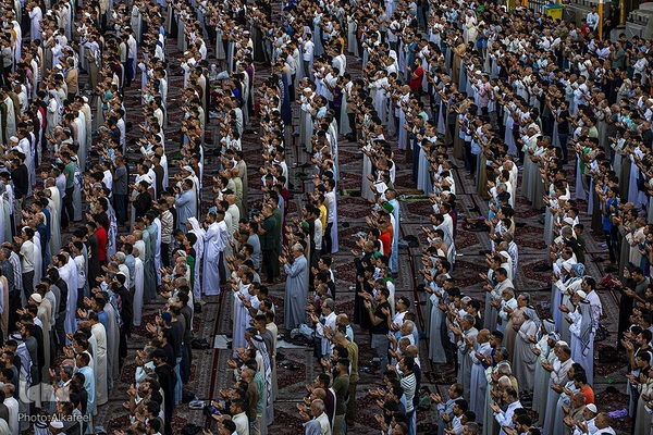 نماز عید سعید قربان در حرم اباالفضل العباس (ع)