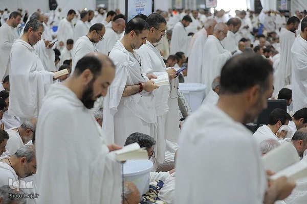 دعای عرفه در صحرای عرفات