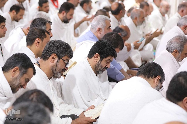 دعای عرفه در صحرای عرفات