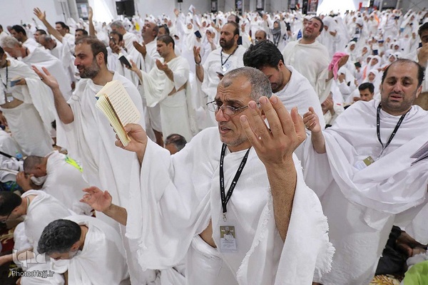 دعای عرفه در صحرای عرفات