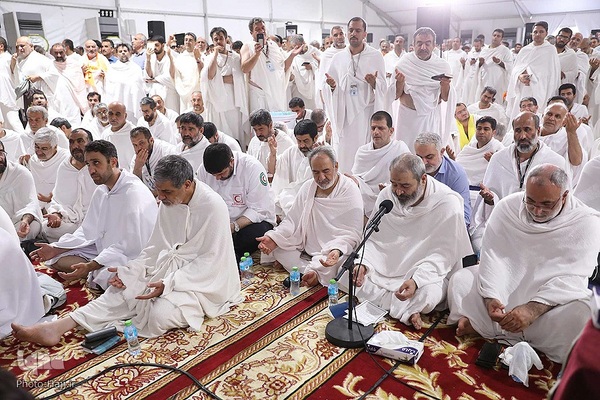 دعای عرفه در صحرای عرفات