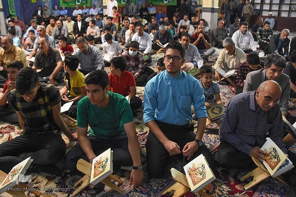 محفل انس با قرآن کریم در مهدیه اعظم سمنان