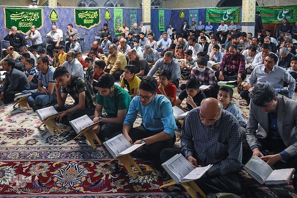 محفل انس با قرآن کریم در مهدیه اعظم سمنان