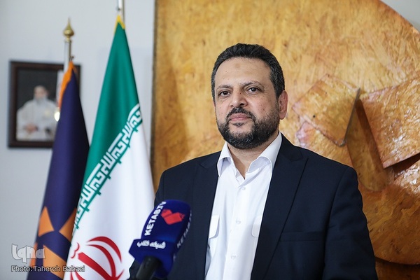 اختتامیه بیست و یکمین دوره جایزه قلم زرین