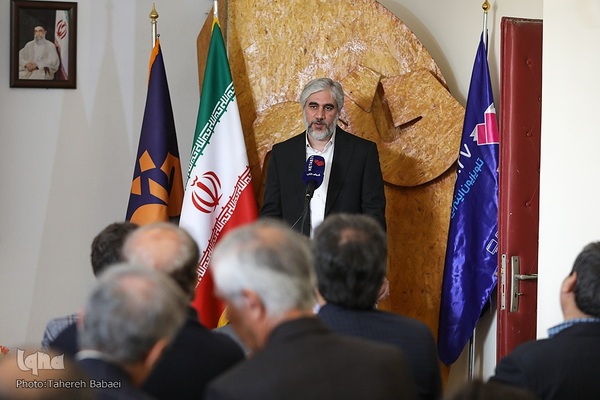 اختتامیه بیست و یکمین دوره جایزه قلم زرین