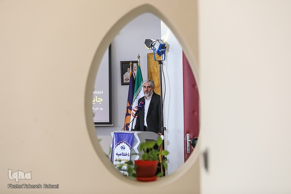 اختتامیه بیست و یکمین دوره جایزه قلم زرین