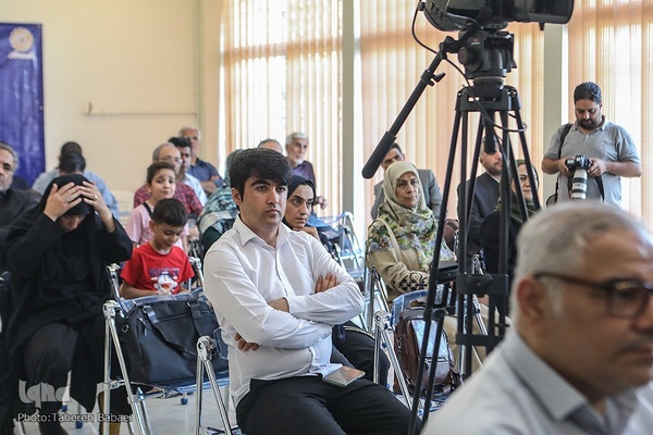 اختتامیه بیست و یکمین دوره جایزه قلم زرین