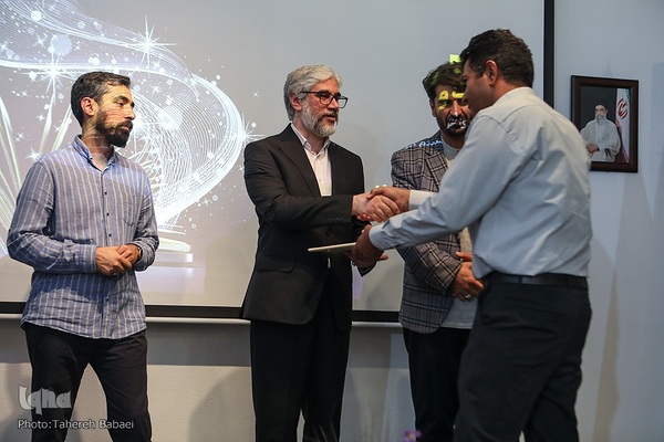 اختتامیه بیست و یکمین دوره جایزه قلم زرین