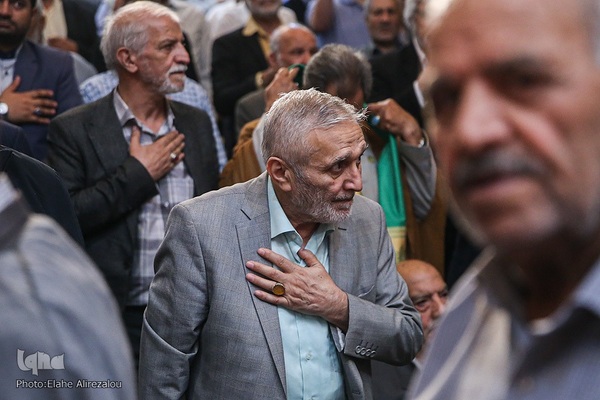 رونمایی از نشان حبیب ویژه پیرغلامان اهل بیت (ع)