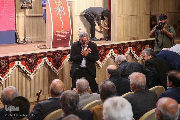 رونمایی از نشان حبیب ویژه پیرغلامان اهل بیت (ع)