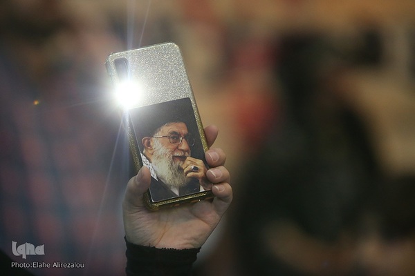 تجمع ۱۲ هزار نفری دختران انقلاب در حمایت از حجاب