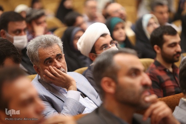 مراسم سالروز بازدید مقام‌ معظم رهبری از پژوهشگاه رویان جهاددانشگاهی