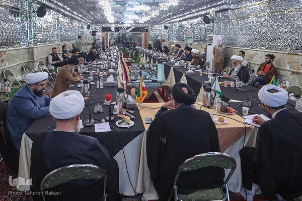 نشست صمیمی سید مهدی خاموشی