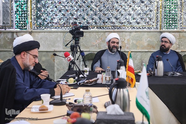 نشست صمیمی سید مهدی خاموشی