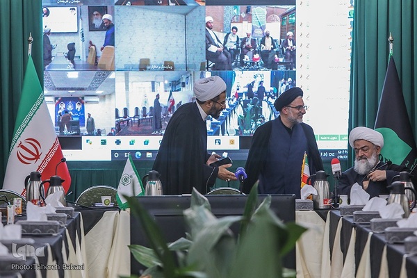 نشست صمیمی سید مهدی خاموشی