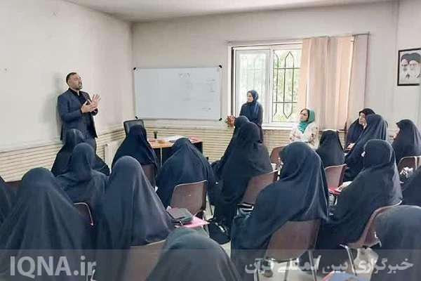 کارگاه آموزشی تکنیک‌های رسانه‌نگاری شهدایی