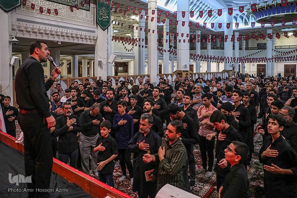 عزاداری شب دوم در حرم شاهچراغ (ع)
