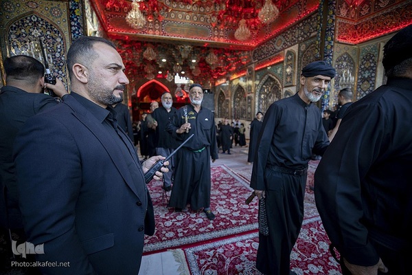 حرکت دسته‌های عزاداری به سمت حرم حضرت عباس(ع)