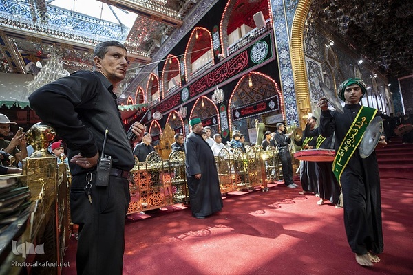 حرکت دسته‌های عزاداری به سمت حرم حضرت عباس(ع)