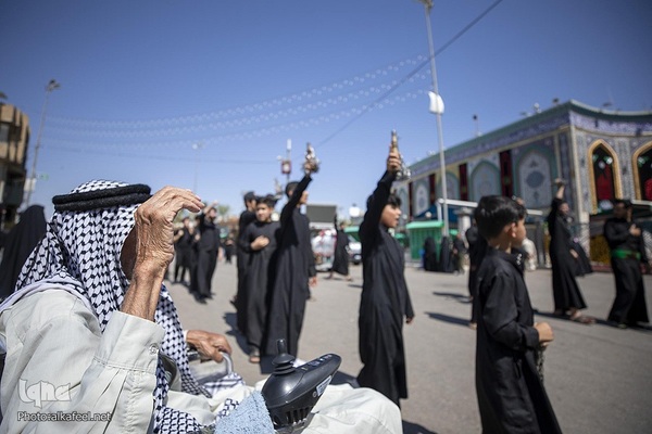 حرکت دسته‌های عزاداری به سمت حرم حضرت عباس(ع)