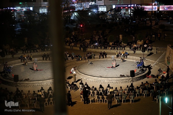 نوای عرشیان و مشق فرشیان