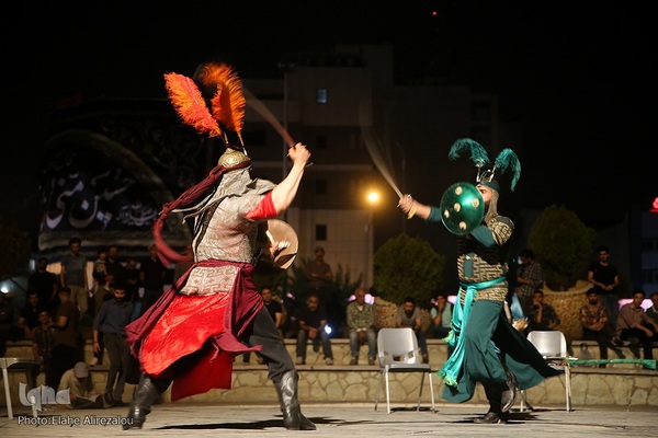 نوای عرشیان و مشق فرشیان