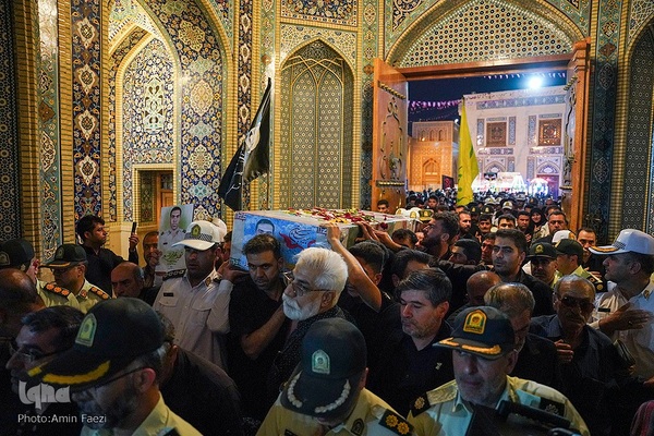 وداع با شهید «مهدی الله‌‌پور» در حرم شاهچراغ(ع)‎