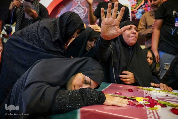 وداع با شهید «مهدی الله‌‌پور» در حرم شاهچراغ(ع)‎