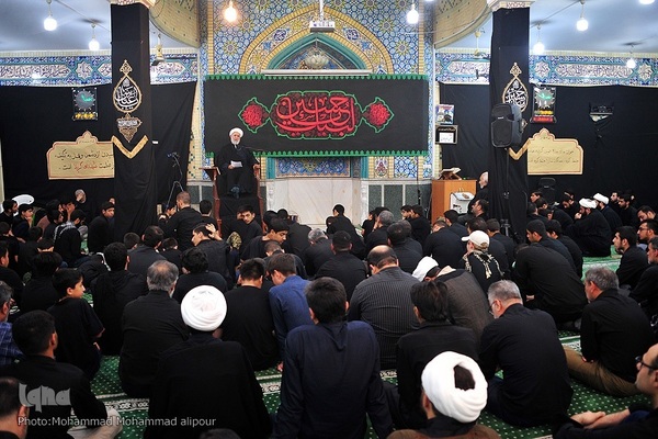 مراسم تاسوعای حسینی در مسجد فاطمیه اهواز