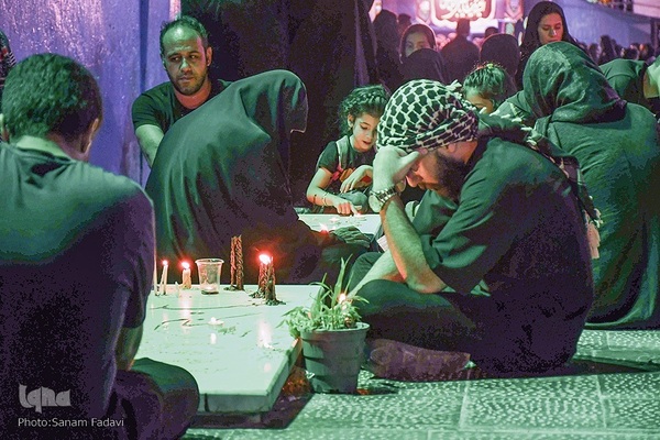 شام غریبان در گلستان شهدای اصفهان