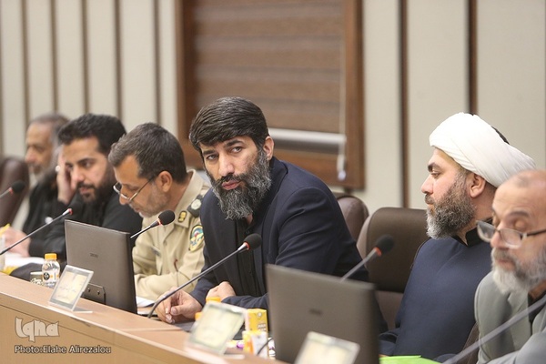 جلسه کمیسیون تبلیغ و ترویج قرآن کریم