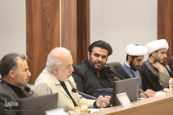 جلسه کمیسیون تبلیغ و ترویج قرآن کریم