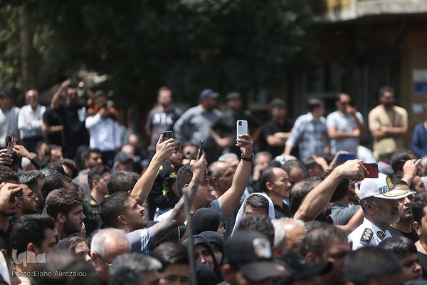 حرکت نمادین کاروان بنی اسد در خیابان های تهران