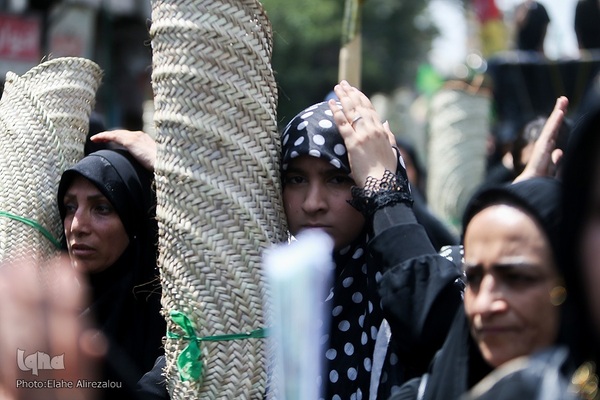 حرکت نمادین کاروان بنی اسد در خیابان های تهران