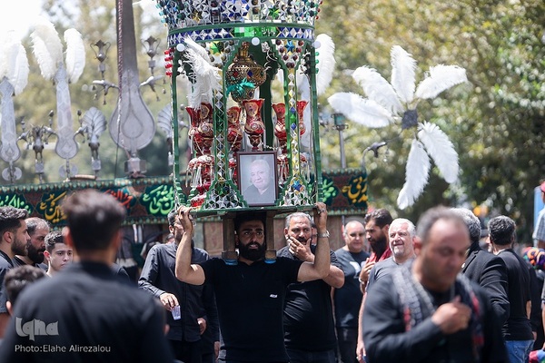 حرکت نمادین کاروان بنی اسد در خیابان های تهران