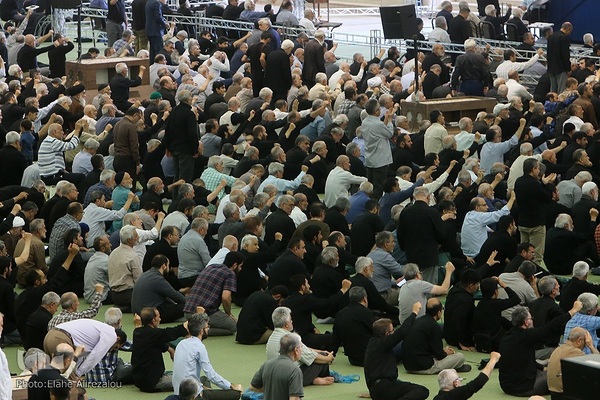 اقامه نماز جمعه در مصلای امام خمینی(ره)