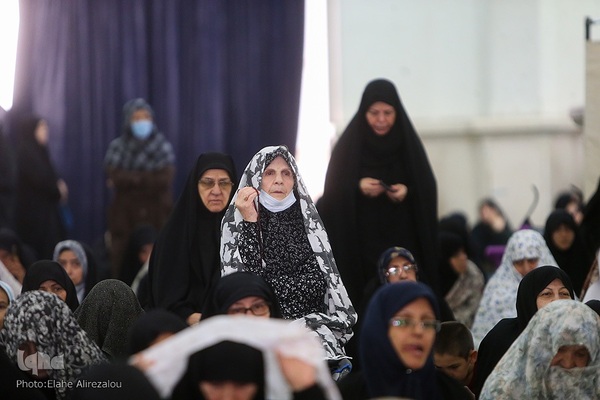 اقامه نماز جمعه در مصلای امام خمینی(ره)