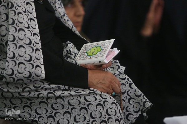 اقامه نماز جمعه در مصلای امام خمینی(ره)