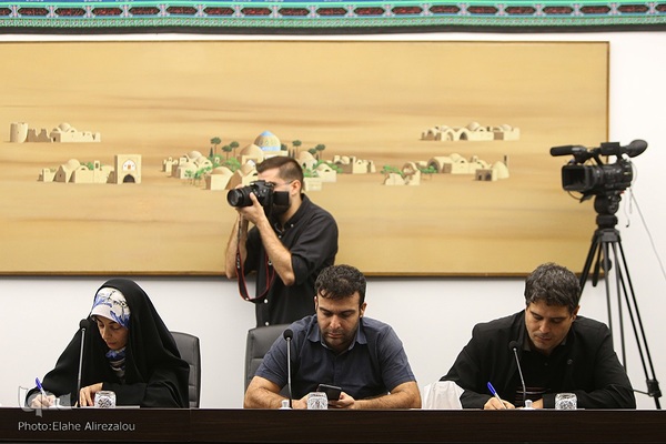 مراسم رونمایی از پوستر اولین همایش ملی مسجد